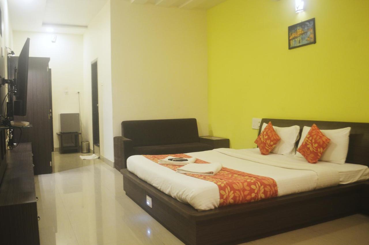Hotel Sunrise N Resorts Nagpur Exterior foto